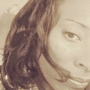 Meet your Posher, Sheilah